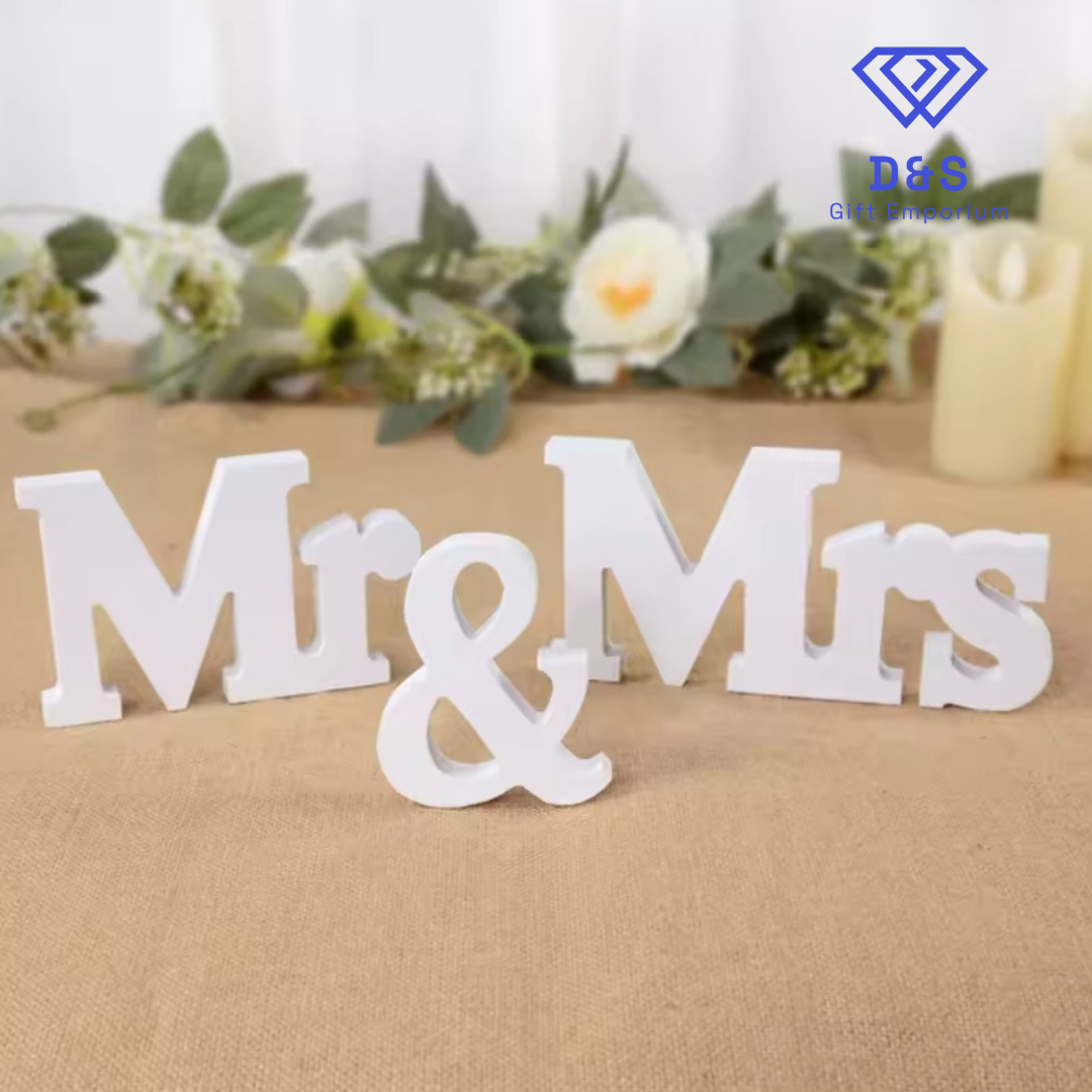 Mr & Mrs Wooden Sign