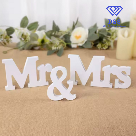 Mr & Mrs Wooden Sign