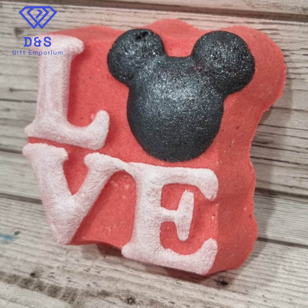 Love Bath Bomb