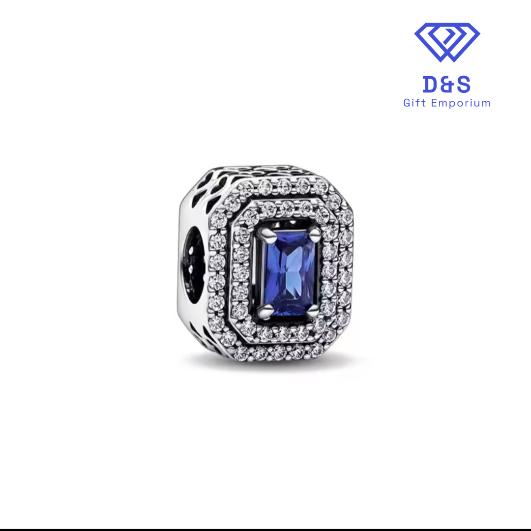 Sparkling Levelled Charm